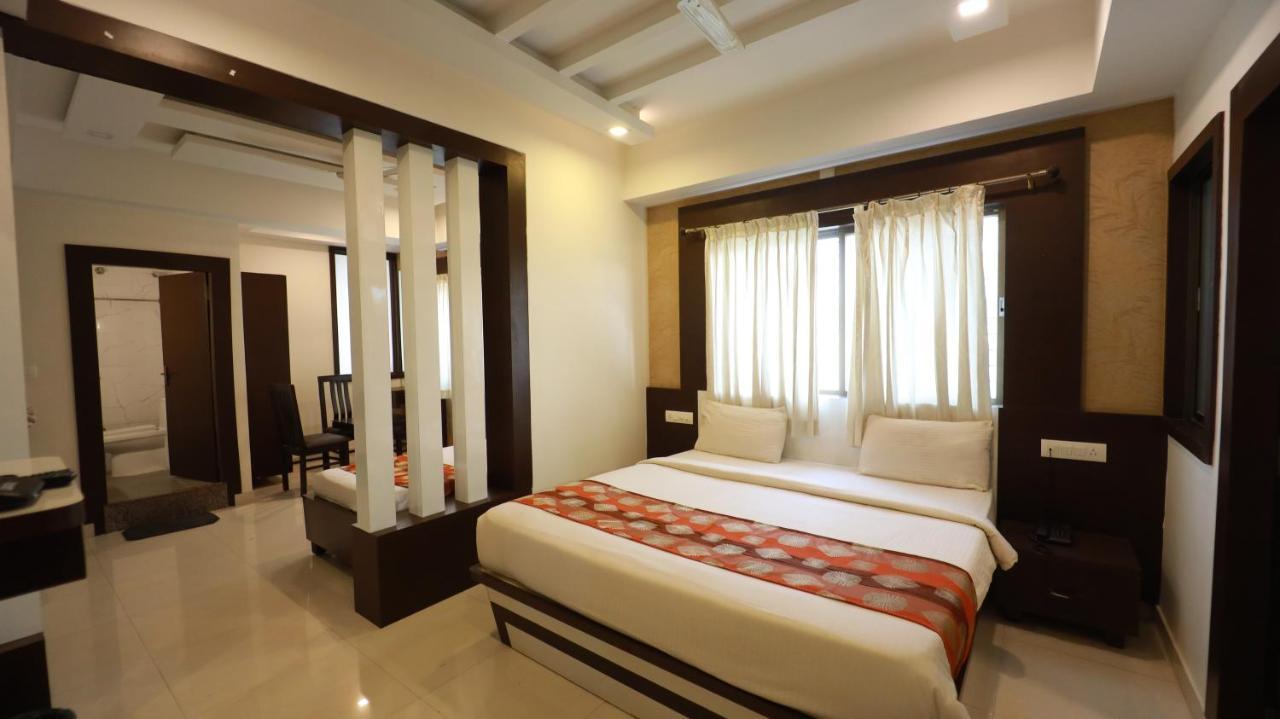 Silver Suite Chikmagalur Luaran gambar