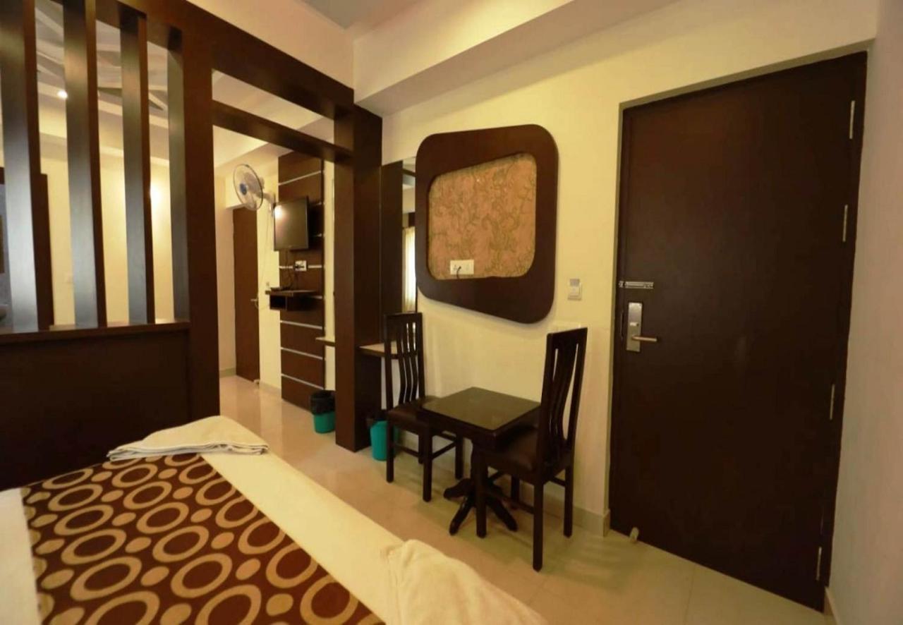 Silver Suite Chikmagalur Luaran gambar