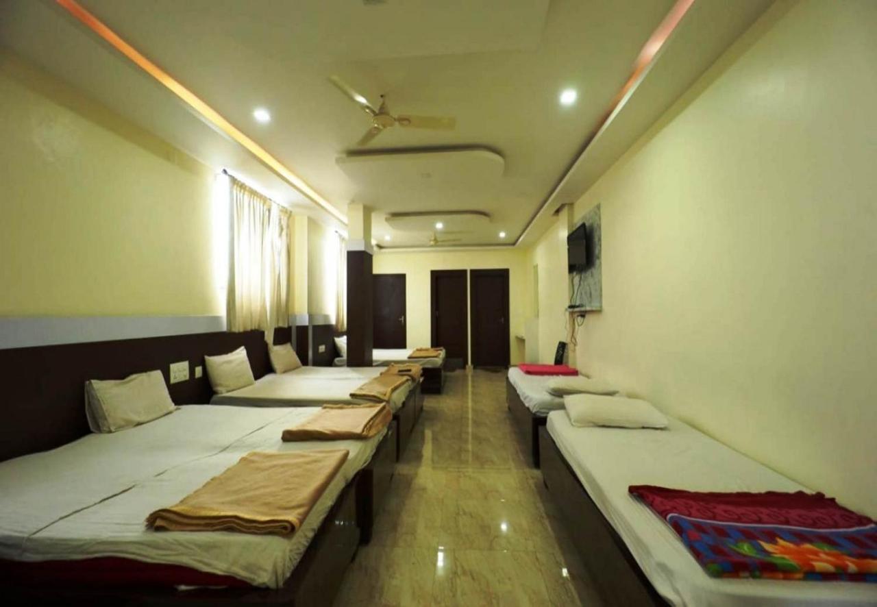 Silver Suite Chikmagalur Luaran gambar