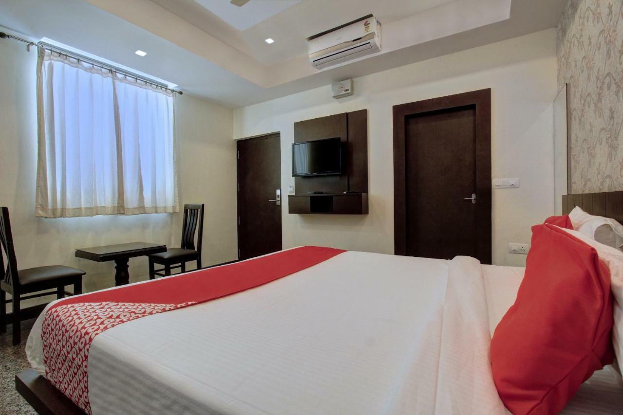 Silver Suite Chikmagalur Luaran gambar