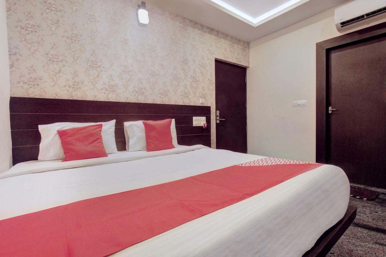 Silver Suite Chikmagalur Luaran gambar